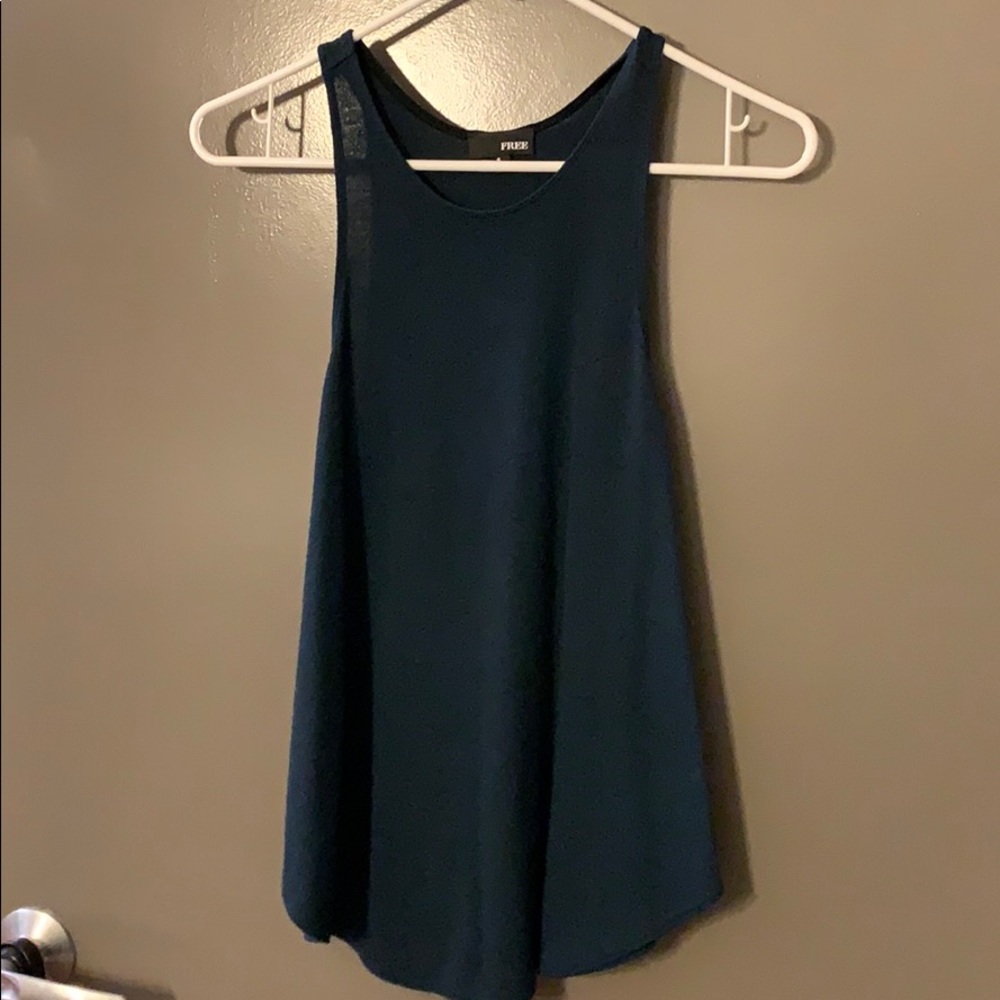 Wilfred Free tank top from Aritzia